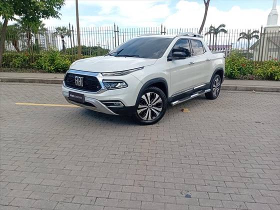 FIAT TORO 2.0 16V TURBO DIESEL VOLCANO 4WD AT9